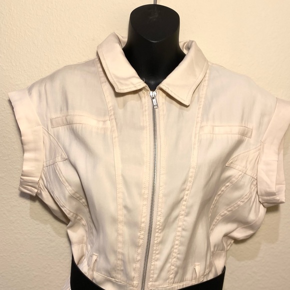 Skies are Blue Jumpsuit Zip Front - Picture 6 of 11